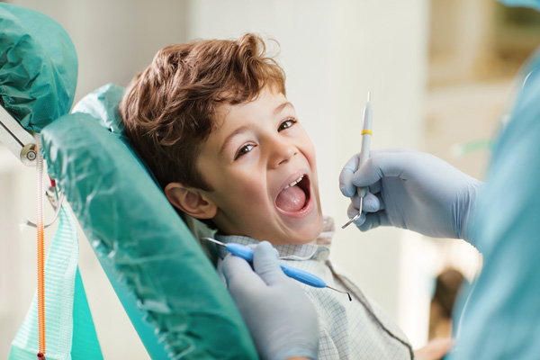 Your Child&#    ;s First Dental Visit